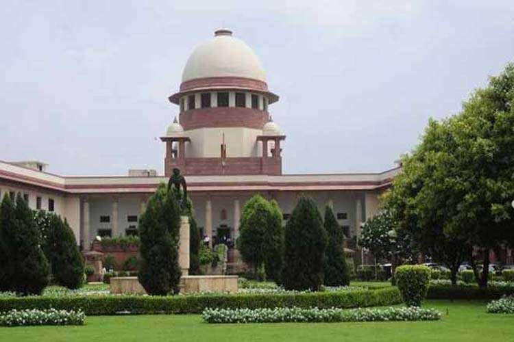 Supreme Court stays trial in Kathua rape and murder till May 7 Supreme Court stays trial in Kathua rape and murder till May 7- India TV Hindi