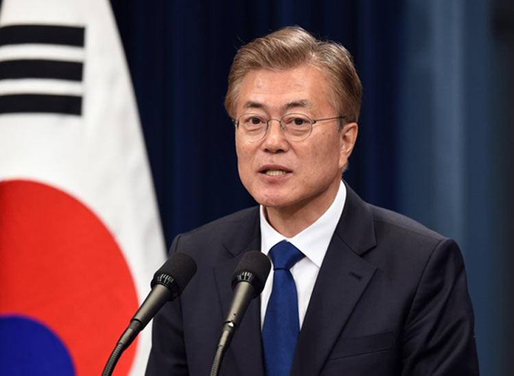 moon jae in
moon jae in
- India TV Hindi