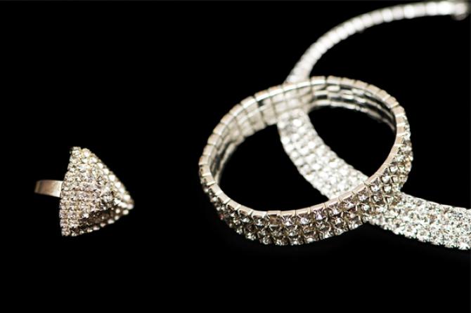 Diamond care tips Diamond care tips- India TV Hindi