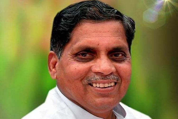Karnataka Congress MLA Siddu Nyamagouda dies in road accident Karnataka Congress MLA Siddu Nyamagouda dies in road accident- India TV Hindi