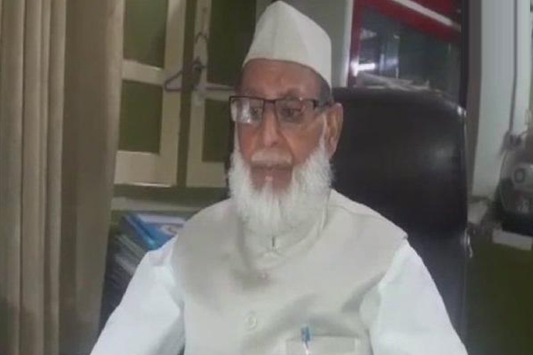 Kairana bypoll: Maulana says India is fed up of Modi govt, urges people to vote out the BJP Kairana bypoll: Maulana says India is fed up of Modi govt, urges people to vote out the BJP- India TV Hindi