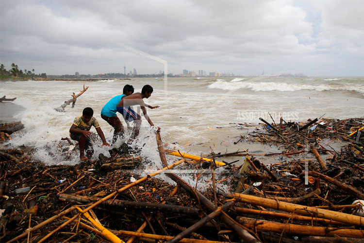 Sri Lanka storms, landslides kill 7, leave 1000 displaced | AP Sri Lanka storms, landslides kill 7, leave 1000 displaced | AP- India TV Hindi