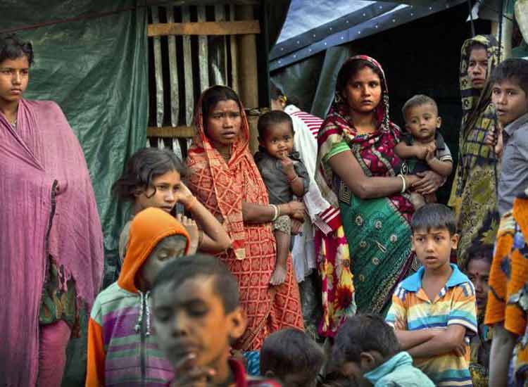 Reports reveal Rohingya rebels had slaughtered Hindus Reports reveal Rohingya rebels had slaughtered Hindus- India TV Hindi