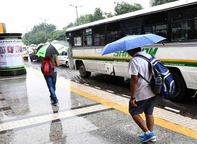 Monsoon reaches north India likely to hit Delhi in next... Monsoon reaches north India likely to hit Delhi in next...- India TV Hindi