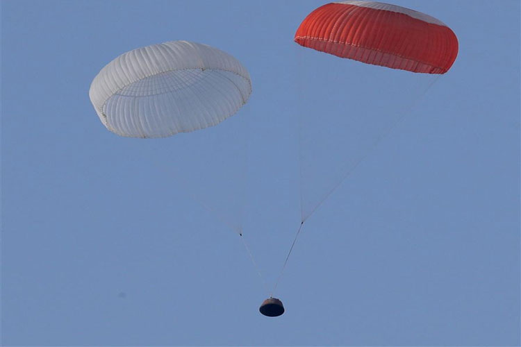 ISRO conducts first successful escape test for India's manned mission to space ISRO conducts first successful escape test for India's manned mission to space- India TV Hindi
