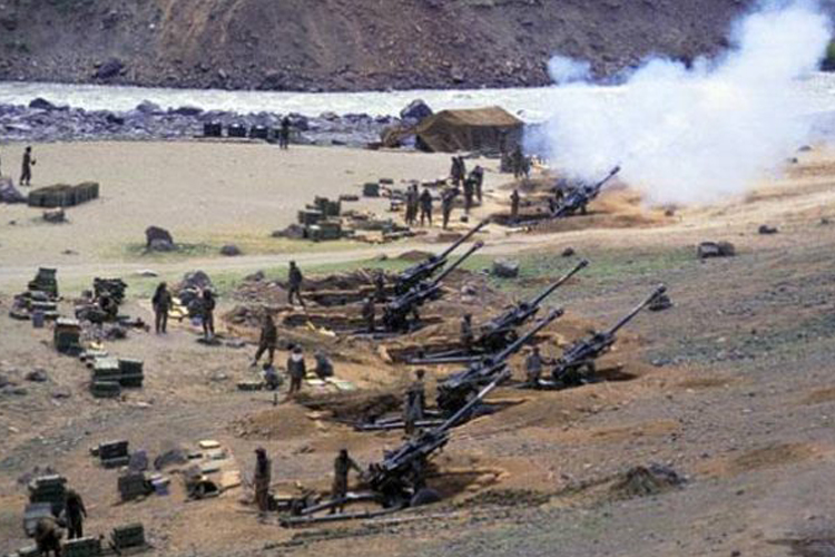 विजय दिवस: ये हैं करगिल युद्ध के कुछ चौंकाने वाले राज़ विजय दिवस: ये हैं करगिल युद्ध के कुछ चौंकाने वाले राज़- India TV Hindi