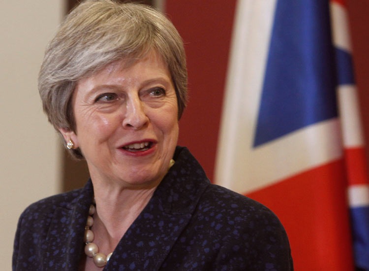 Theresa May to meet new cabinet after Boris Johnson... Theresa May to meet new cabinet after Boris Johnson...- India TV Hindi