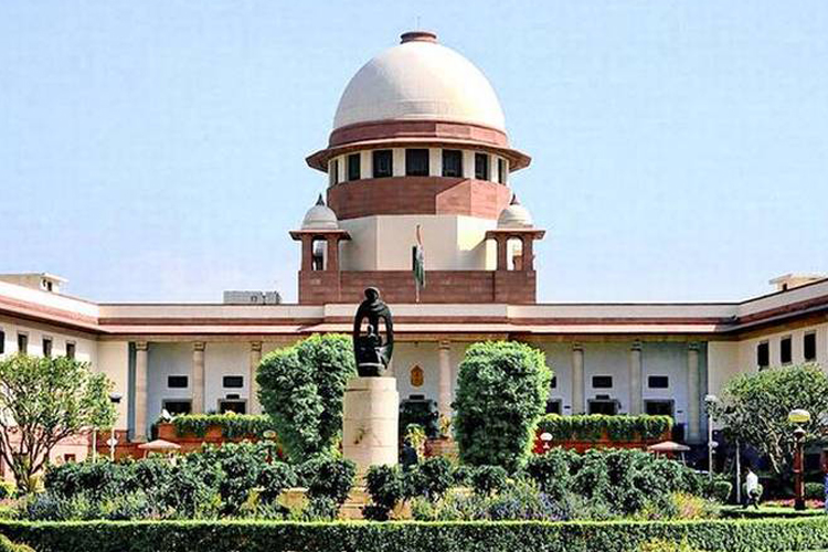 मानवाधिकार कार्यकर्ताओं की गिरफ्तारी के खिलाफ थापर और अन्य की याचिका पर पौने चार बजे होगी सुनवाई मानवाधिकार कार्यकर्ताओं की गिरफ्तारी के खिलाफ थापर और अन्य की याचिका पर पौने चार बजे होगी सुनवाई- India TV Hindi