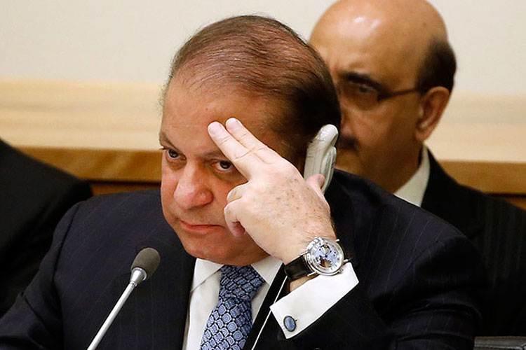 No 'deal' with Saudi Arabia for release of Sharif & family from jail, says Pak Minister | AP No 'deal' with Saudi Arabia for release of Sharif & family from jail, says Pak Minister | AP- India TV Hindi