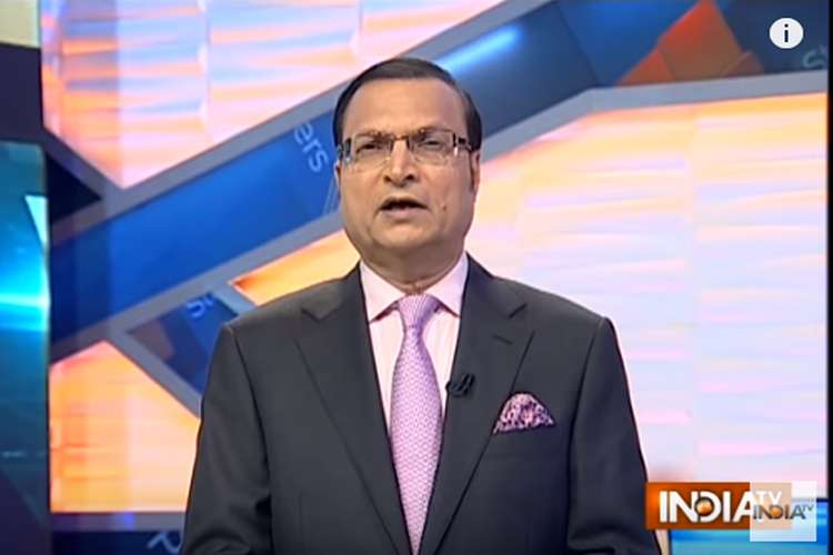 Rajat Sharma Blog: The unfortunate exodus of Bihar and UP labourers from Gujarat Rajat Sharma Blog: The unfortunate exodus of Bihar and UP labourers from Gujarat- India TV Hindi