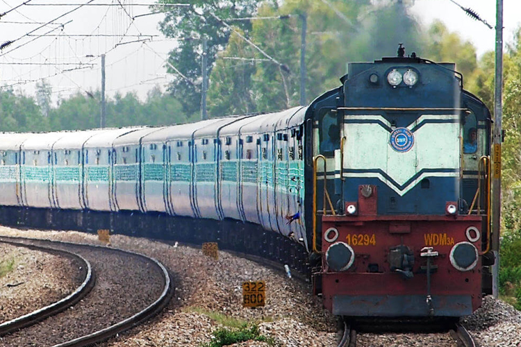 RRB Group D Admit Card 2018: आज जारी होंगे एडमिट कार्ड, ऐसे करें डाउनलोड RRB Group D Admit Card 2018: आज जारी होंगे एडमिट कार्ड, ऐसे करें डाउनलोड- India TV Hindi