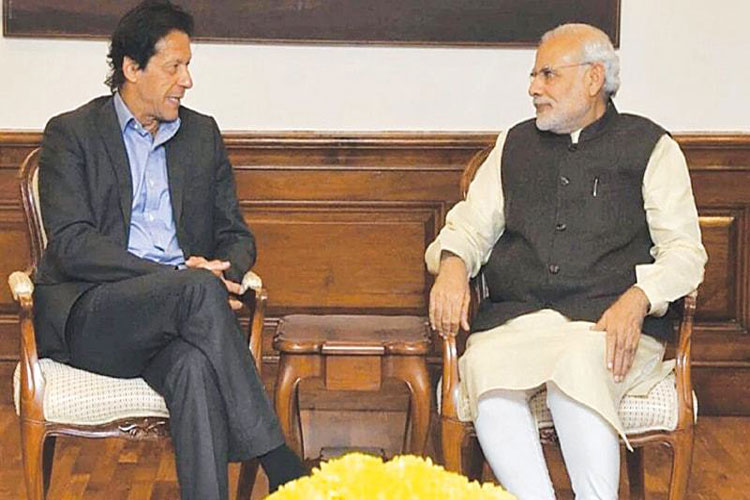 Imran Khan with Modi Imran Khan with Modi- India TV Hindi