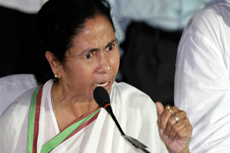 BJP is worshipper of Ravana, not Ram says Mamata Banerjee BJP is worshipper of Ravana, not Ram says Mamata Banerjee - India TV Hindi