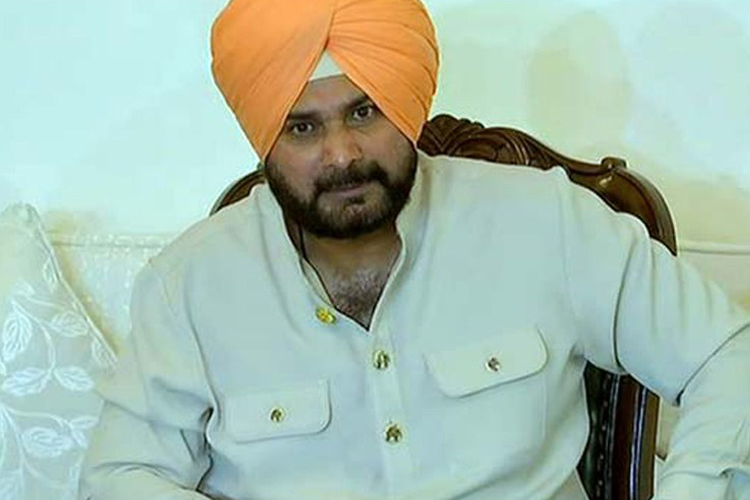 भाजपा कार्यकर्ता ने सिद्धू से की पाकिस्तान जेल से भारतीय इंजीनियर की रिहाई की अपील की भाजपा कार्यकर्ता ने सिद्धू से की पाकिस्तान जेल से भारतीय इंजीनियर की रिहाई की अपील की- India TV Hindi