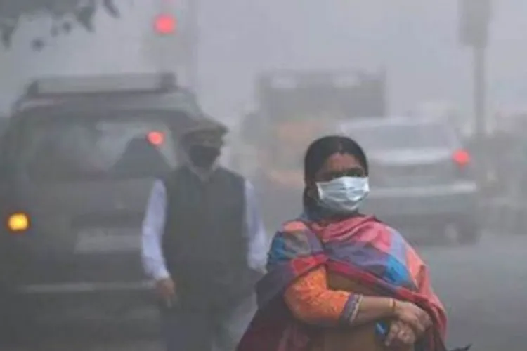 दिल्ली में धुंध भरी रही सुबह, वायु गुणवत्ता 'खराब' दिल्ली में धुंध भरी रही सुबह, वायु गुणवत्ता 'खराब'- India TV Hindi