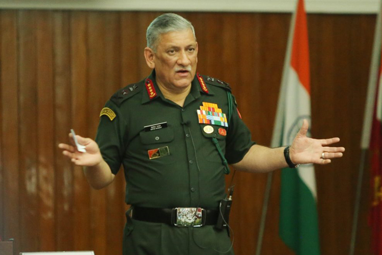 आतंकवाद तब तक रहेगा, जब तक देश राष्ट्र की नीति के तौर पर इसका उपयोग करते रहेंगे: बिपिन रावत आतंकवाद तब तक रहेगा, जब तक देश राष्ट्र की नीति के तौर पर इसका उपयोग करते रहेंगे: बिपिन रावत - India TV Hindi