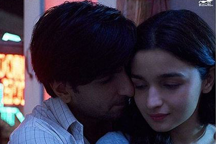 Gully Boy New Poster Gully Boy New Poster- India TV Hindi