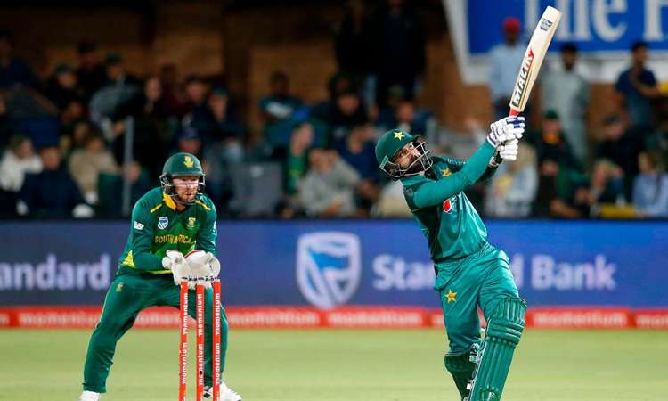 South Africa vs Pakistan, 1st ODI: अमला के शतक पर भारी पड़ी हफीज की पारी, पाकिस्तान ने जीता पहला वनड South Africa vs Pakistan, 1st ODI: अमला के शतक पर भारी पड़ी हफीज की पारी, पाकिस्तान ने जीता पहला वनड- India TV Hindi