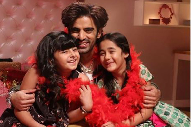 Mohit Malik injured on Kullfi Kumarr Bajewala set Mohit Malik injured on Kullfi Kumarr Bajewala set- India TV Hindi
