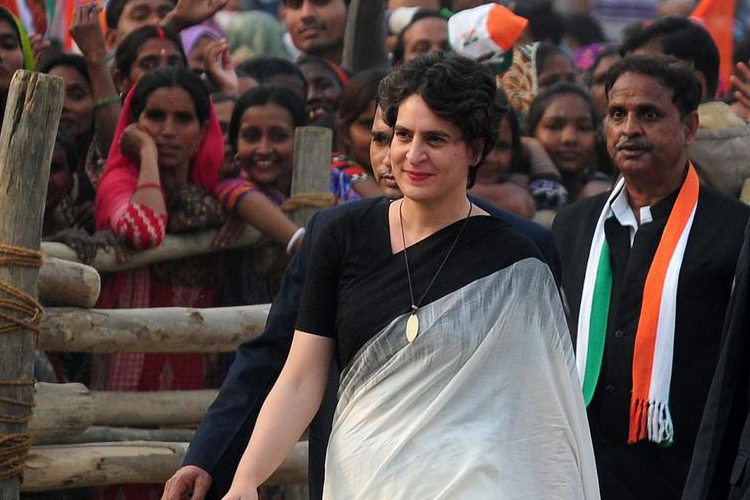 मोदी-योगी के गढ़ में क्या चलेगा प्रियंका का जादू, क्या है यूपी वाला फॉर्मूला? मोदी-योगी के गढ़ में क्या चलेगा प्रियंका का जादू, क्या है यूपी वाला फॉर्मूला?- India TV Hindi