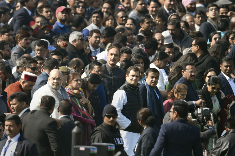 Rahul Gandhi gets front row seat at 70th Republic Day Rahul Gandhi gets front row seat at 70th Republic Day- India TV Hindi