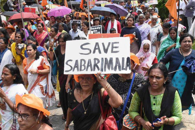 सबरीमाला विवाद: ‘वीमेन वॉल‘ अभियान में लाखों महिलाएं लेंगी हिस्सा सबरीमाला विवाद: ‘वीमेन वॉल‘ अभियान में लाखों महिलाएं लेंगी हिस्सा- India TV Hindi