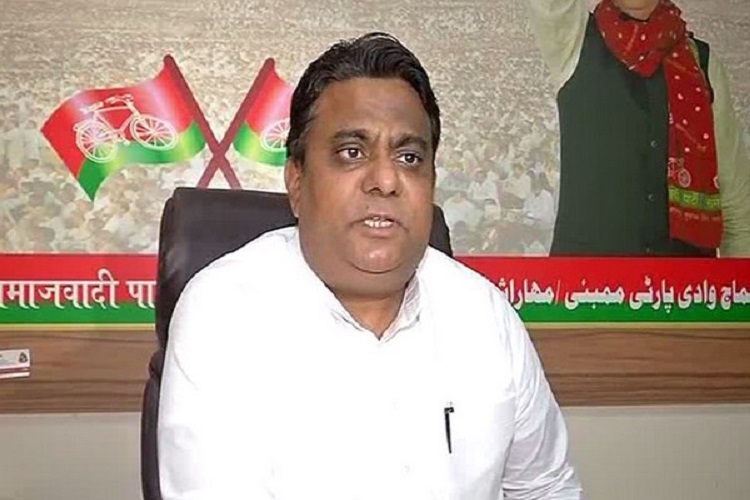 सपा नेता रईस शेख ने... सपा नेता रईस शेख ने...- India TV Hindi