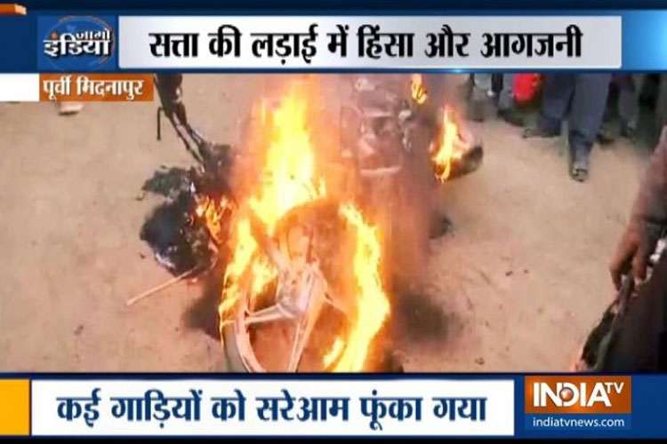Lok Sabha Polls 2019: Political temperature soars in West Bengal post Amit Shah’s Midnapore rally Lok Sabha Polls 2019: Political temperature soars in West Bengal post Amit Shah’s Midnapore rally- India TV Hindi