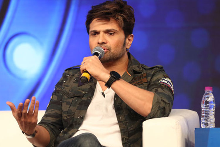 Himesh Reshammiya Himesh Reshammiya - India TV Hindi