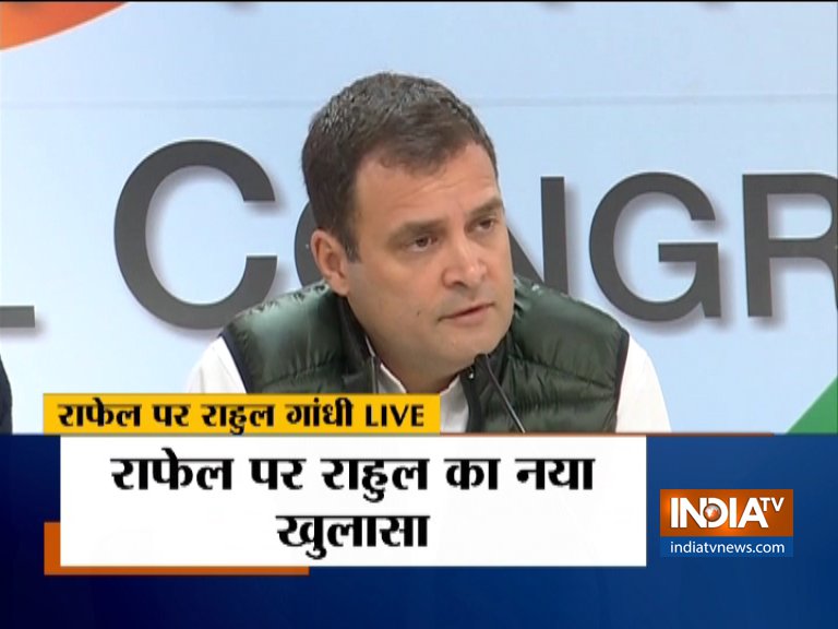Rahul Gandhi's fresh allegation against PM Modi on Rafale Deal Rahul Gandhi's fresh allegation against PM Modi on Rafale Deal- India TV Hindi
