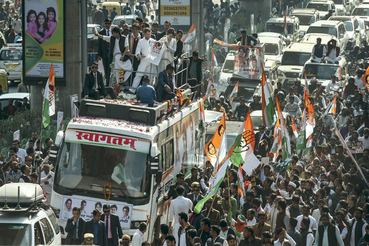 Rahul Gandhi and Priyanka Gandhi Rahul Gandhi and Priyanka Gandhi- India TV Hindi