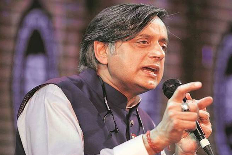 शशि थरूर का विवादित बयान, कहा-वर्ल्ड कप में पाकिस्तान से न खेलना सरेंडर से भी बदतर शशि थरूर का विवादित बयान, कहा-वर्ल्ड कप में पाकिस्तान से न खेलना सरेंडर से भी बदतर- India TV Hindi