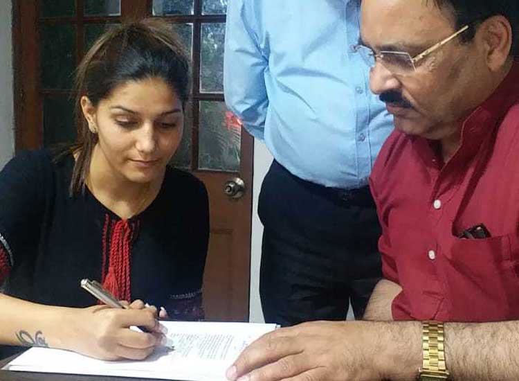 sapna choudhary join congress sapna choudhary join congress- India TV Hindi