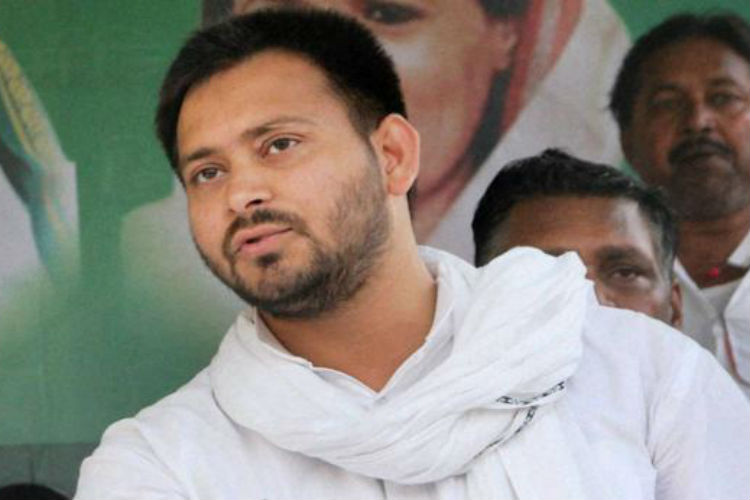 बिहार के मंत्री ने प्रतिपक्ष के नेता तेजस्वी यादव के खिलाफ मानहानि का केस दर्ज कराया बिहार के मंत्री ने प्रतिपक्ष के नेता तेजस्वी यादव के खिलाफ मानहानि का केस दर्ज कराया- India TV Hindi