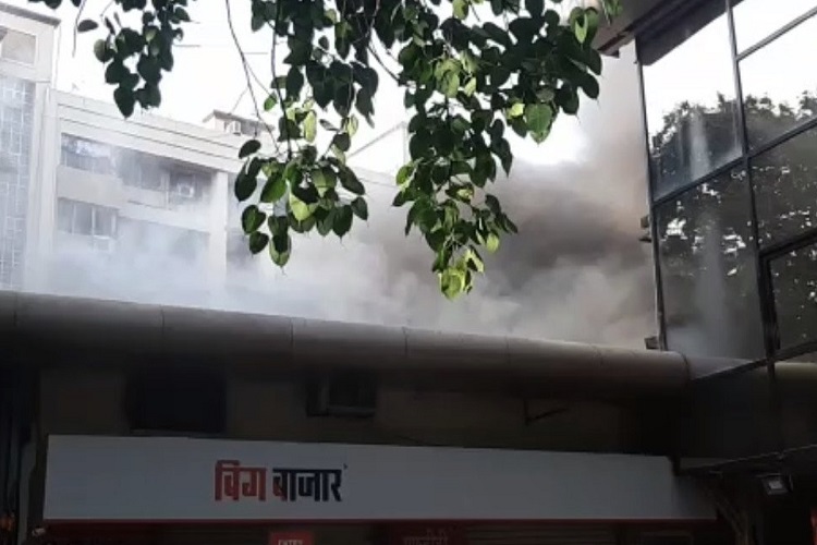 माटुंगा में बिग... माटुंगा में बिग...- India TV Hindi