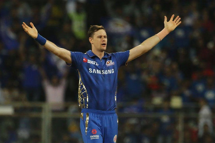 IPL 2019: मुंबई इंडियंस को लगा बड़ा झटका, वापस अपने देश लौटा ये तेज गेंदबाज IPL 2019: मुंबई इंडियंस को लगा बड़ा झटका, वापस अपने देश लौटा ये तेज गेंदबाज- India TV Hindi