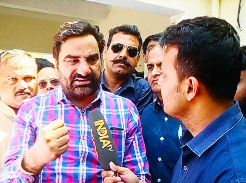 भाजपा ने राजस्थान में हनुमान बेनीवाल से हाथ मिलाया, एक सीट देगी भाजपा ने राजस्थान में हनुमान बेनीवाल से हाथ मिलाया, एक सीट देगी- India TV Hindi