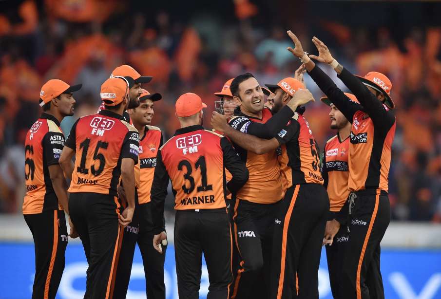 SRH vs KXIP लाइव क्रिकेट स्कोर IPL 2019: सनराइजर्स हैदराबाद बनाम किंग्स इलेवन पंजाब आईपीएल 2019 मैच SRH vs KXIP लाइव क्रिकेट स्कोर IPL 2019: सनराइजर्स हैदराबाद बनाम किंग्स इलेवन पंजाब आईपीएल 2019 मैच - India TV Hindi