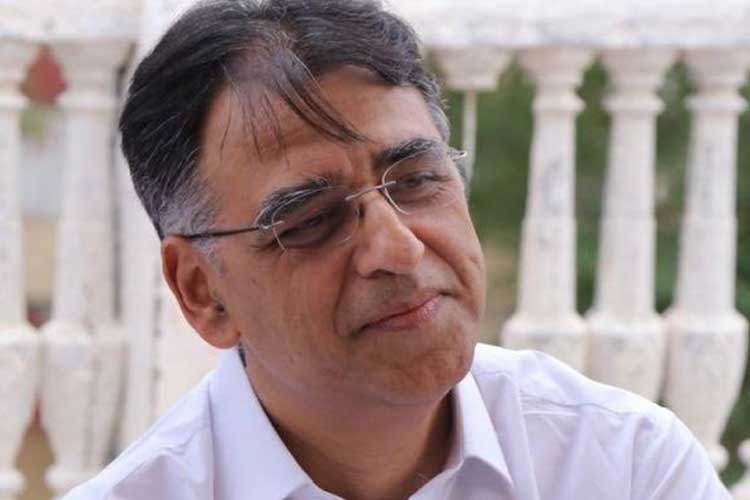 Pakistan's Finance Minister Asad Umar quits ahead of IMF... Pakistan's Finance Minister Asad Umar quits ahead of IMF...- India TV Hindi