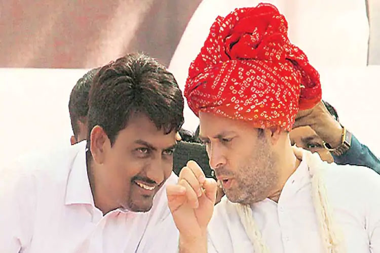 More than 15 MLAs are leaving Congress and half of party MLAs are upset says Alpesh Thakor More than 15 MLAs are leaving Congress and half of party MLAs are upset says Alpesh Thakor- India TV Hindi