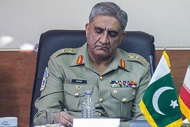 General Bajwa of Pakistan endorses death sentence for retired brigadier, a civilian for 'espionage, General Bajwa of Pakistan endorses death sentence for retired brigadier, a civilian for 'espionage, - India TV Hindi