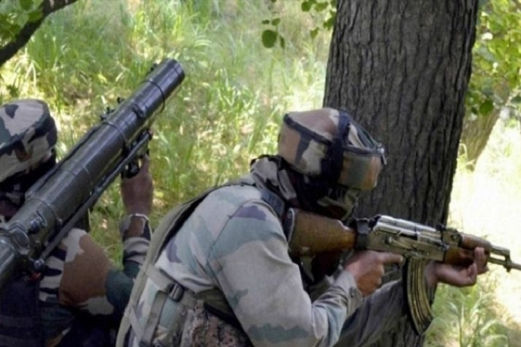 5 Maoists killed in encounter with security forces in... 5 Maoists killed in encounter with security forces in...- India TV Hindi