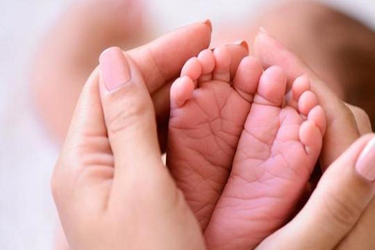 new born baby in bhubaneswar railway hospital new born baby in bhubaneswar railway hospital- India TV Hindi