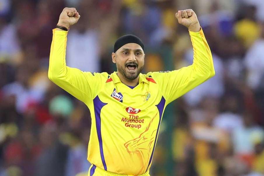 IPL 2019 Final: Harbhajan Singh angry on team hotel ahead of MI vs CSK IPL 2019 Final: Harbhajan Singh angry on team hotel ahead of MI vs CSK- India TV Hindi