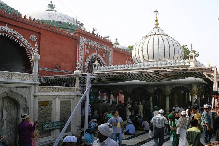 दिल्ली में मुस्लिम वोट का सीक्रेट क्या है? बहुत कुछ कहती है दरगाह दिल्ली में मुस्लिम वोट का सीक्रेट क्या है? बहुत कुछ कहती है दरगाह- India TV Hindi