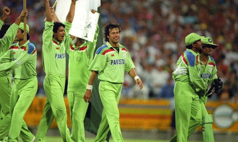 1992 विश्वकप में जब पाकिस्तान बना चैम्पियन 1992 विश्वकप में जब पाकिस्तान बना चैम्पियन - India TV Hindi