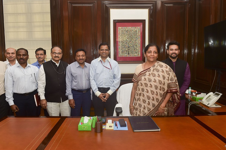 Nirmala Sitharaman takes charge as Minister of Finance and Corporate Affairs Nirmala Sitharaman takes charge as Minister of Finance and Corporate Affairs- India TV Hindi