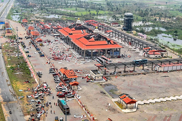 A bird’s eye view of the destruction caused by... A bird’s eye view of the destruction caused by...- India TV Hindi