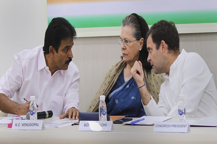 rahul sonia rahul sonia- India TV Hindi