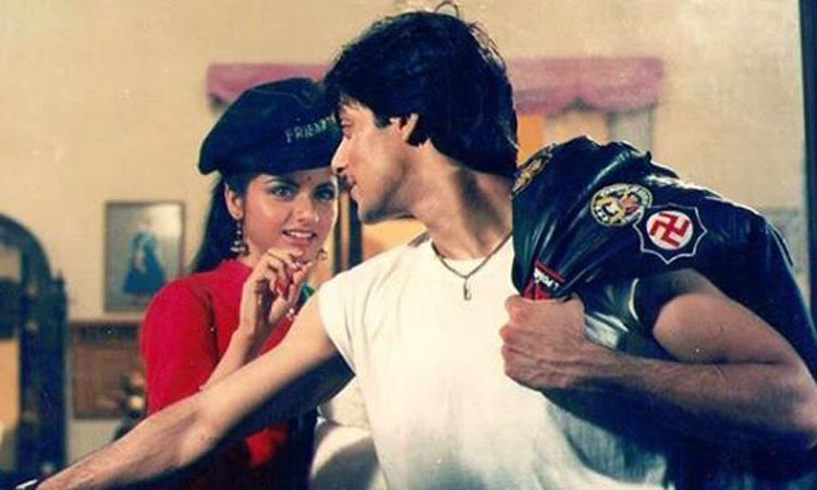 Salman Khan and Bhagyashree in Maine Pyar Kiya Salman Khan and Bhagyashree in Maine Pyar Kiya- India TV Hindi
